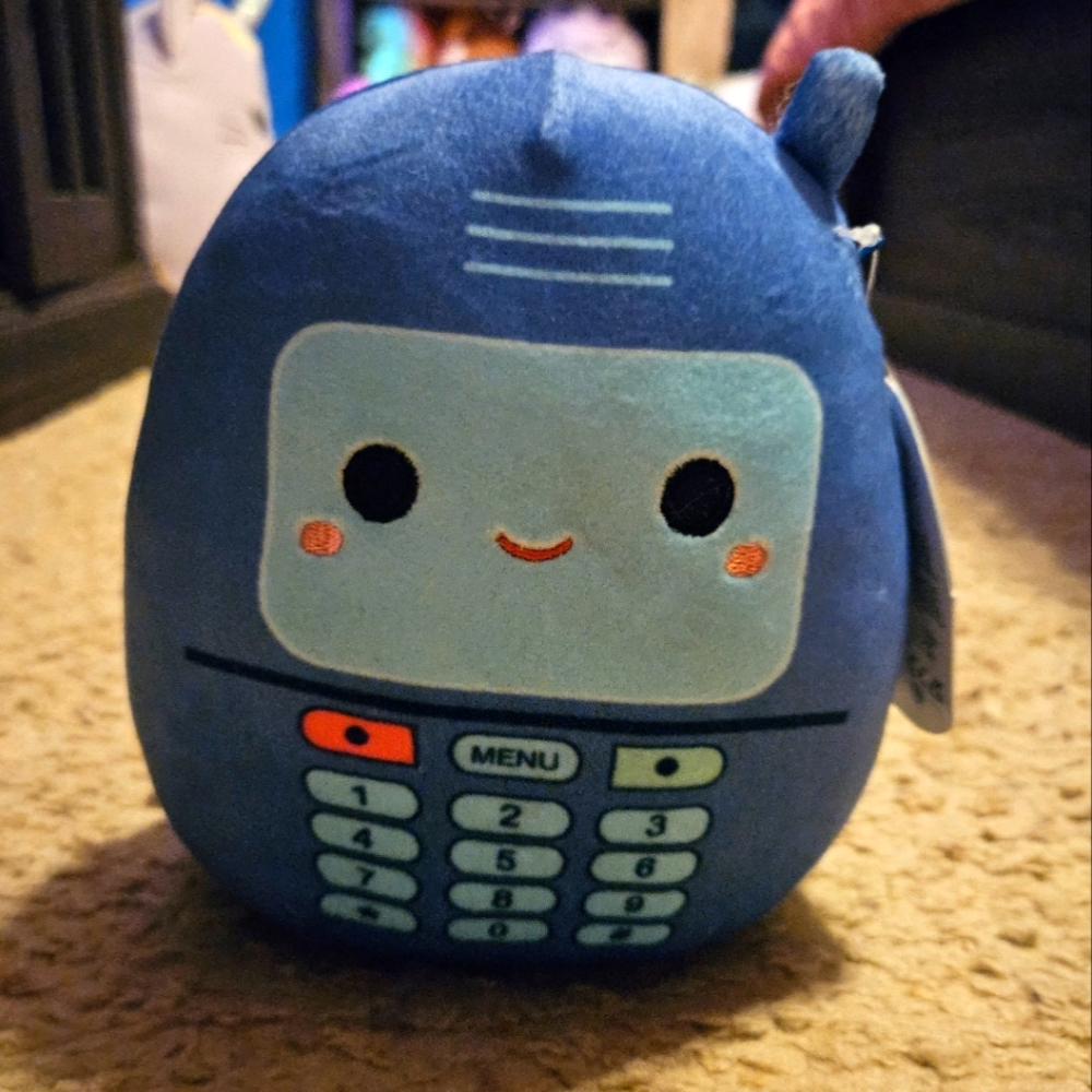 NWT 7” Tadita the Cellphone Squishmallow telephone 📱🤳🏻 📞